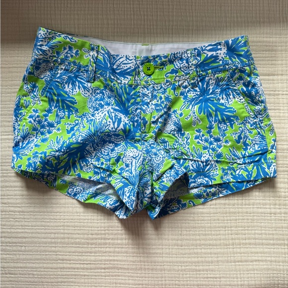 Lilly Pulitzer Walsh Shorts - Picture 1 of 3